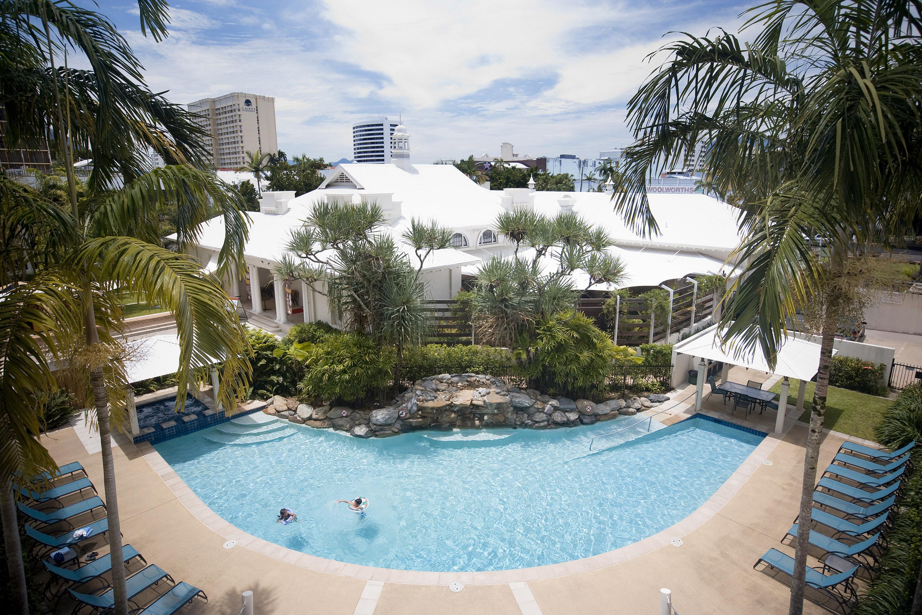 Mantra Esplanade Hotel Cairns Bagian luar foto