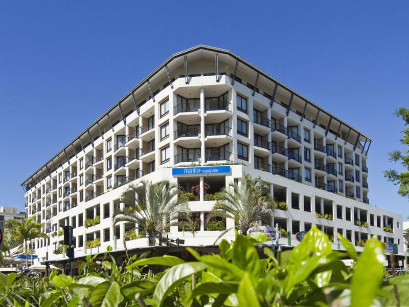 Mantra Esplanade Hotel Cairns Bagian luar foto